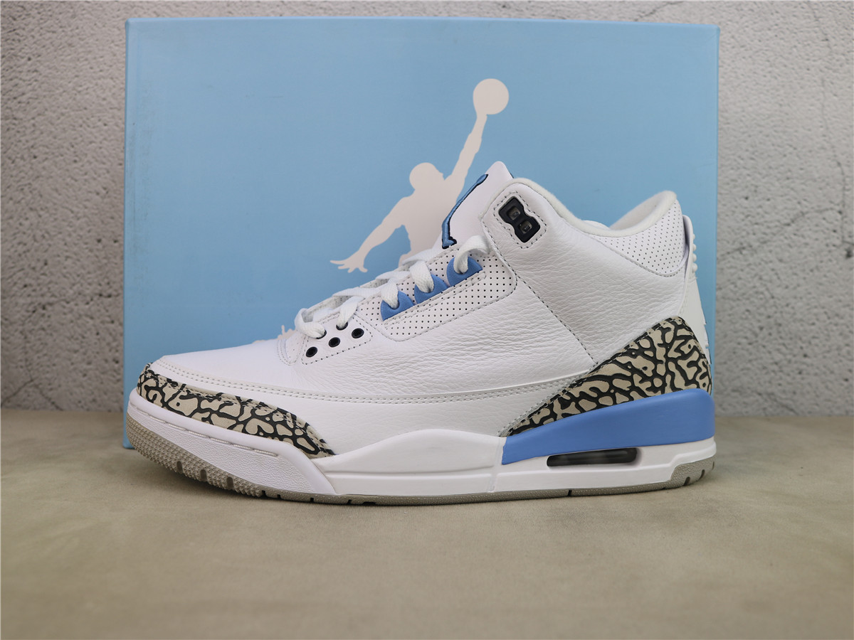 Air Jordan 3 Retro UNC CT8532-104